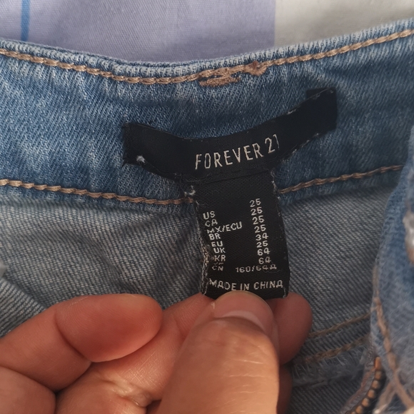 Denim Mini Short - Picture 3 of 5